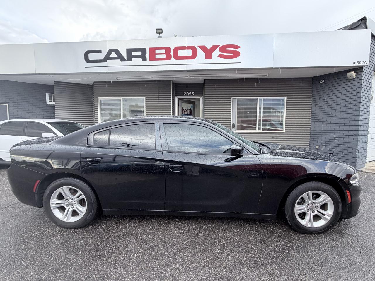 Dodge Charger 4dr Sdn SE RWD 2015