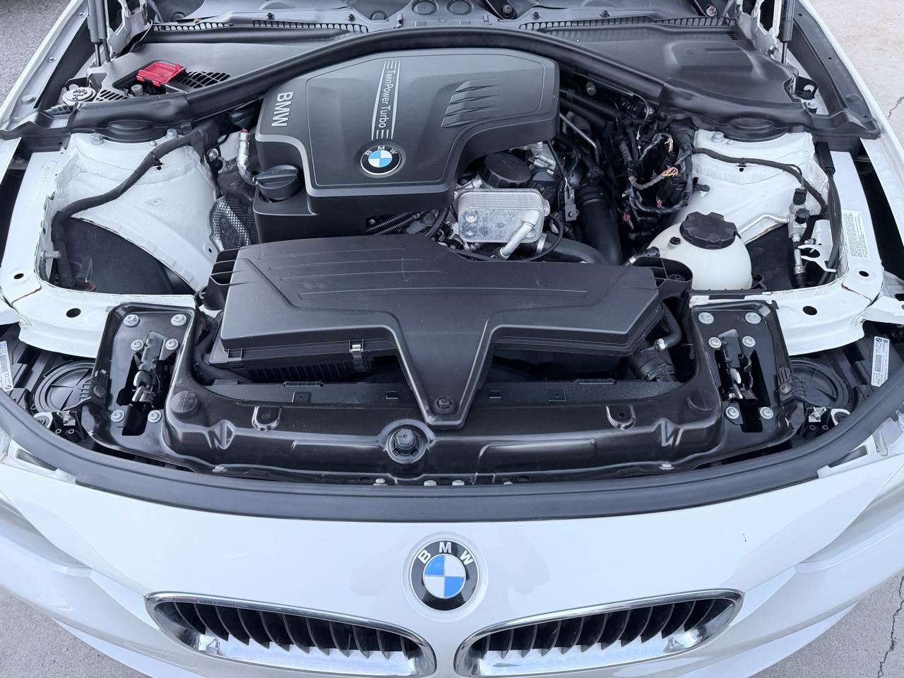 BMW 3 Series 4dr Sdn 320i xDrive AWD 2014