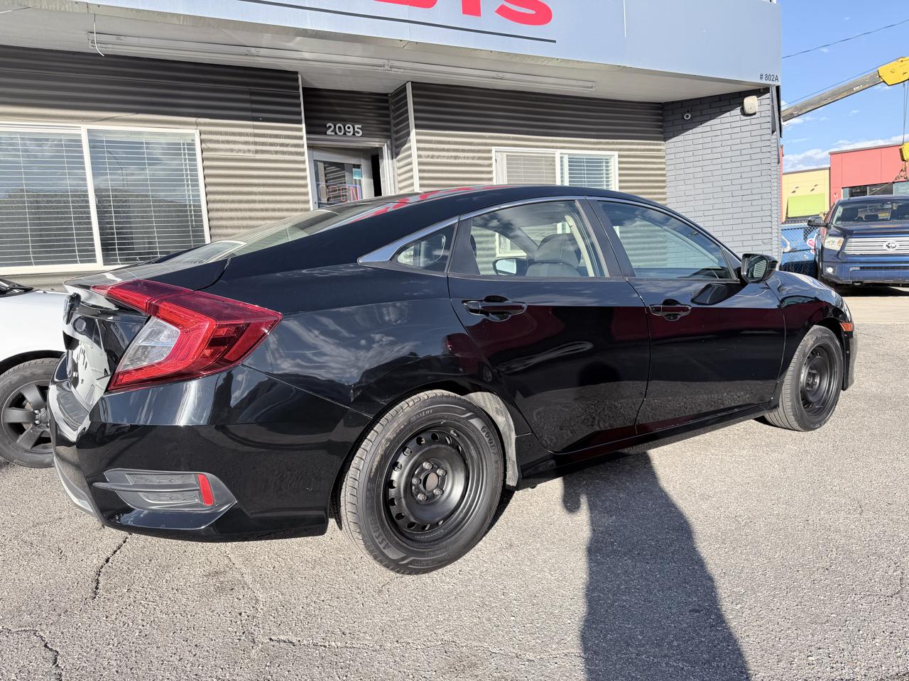 Honda Civic Sedan LX CVT 2020