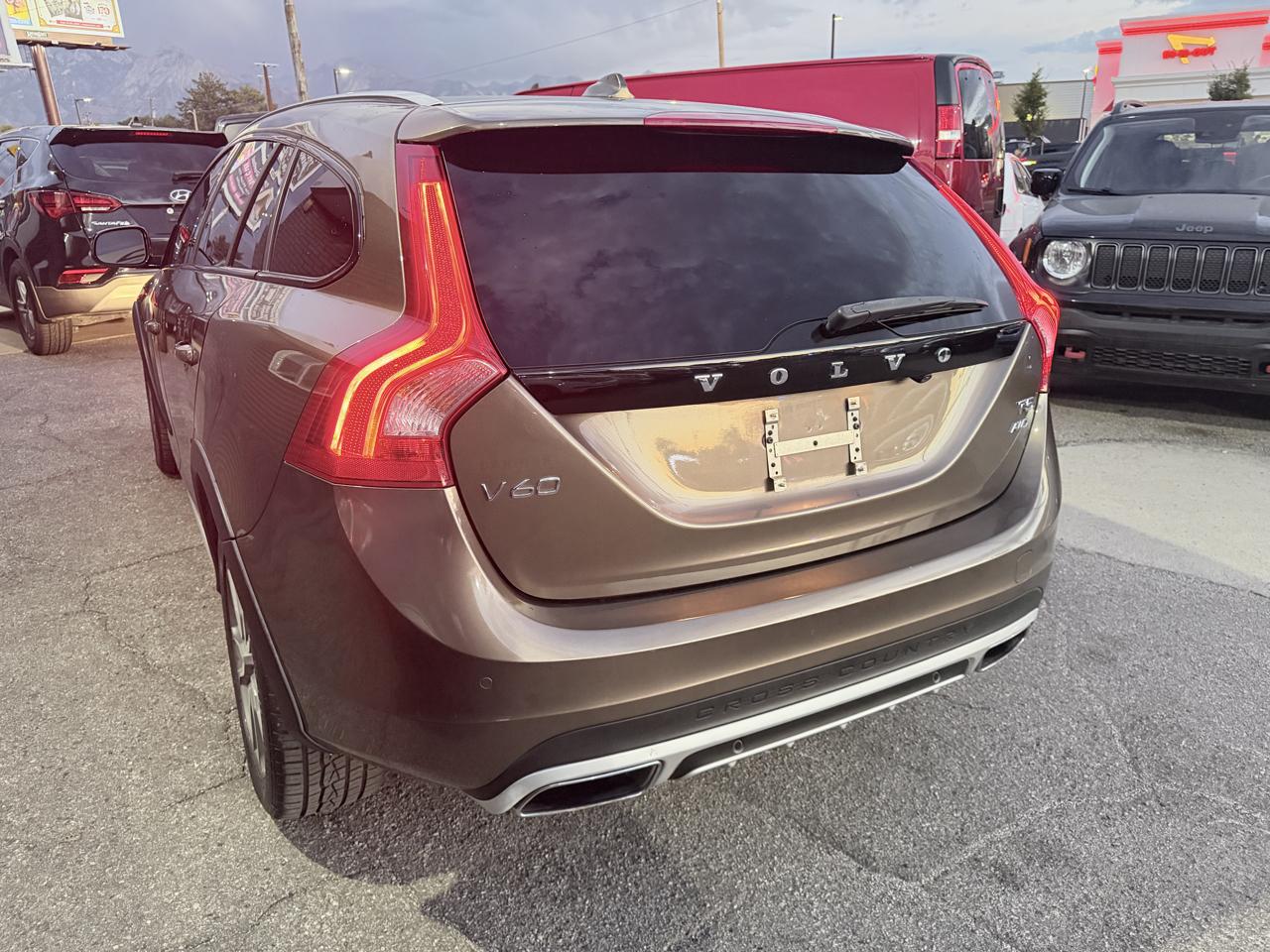 Volvo V60 photo 3