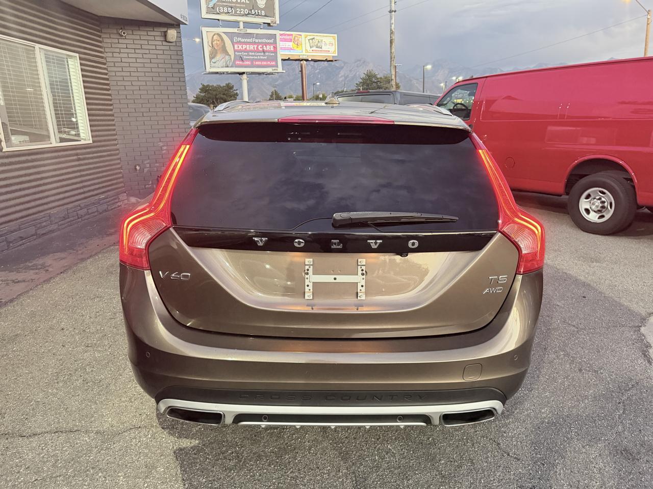 Volvo V60 photo 7