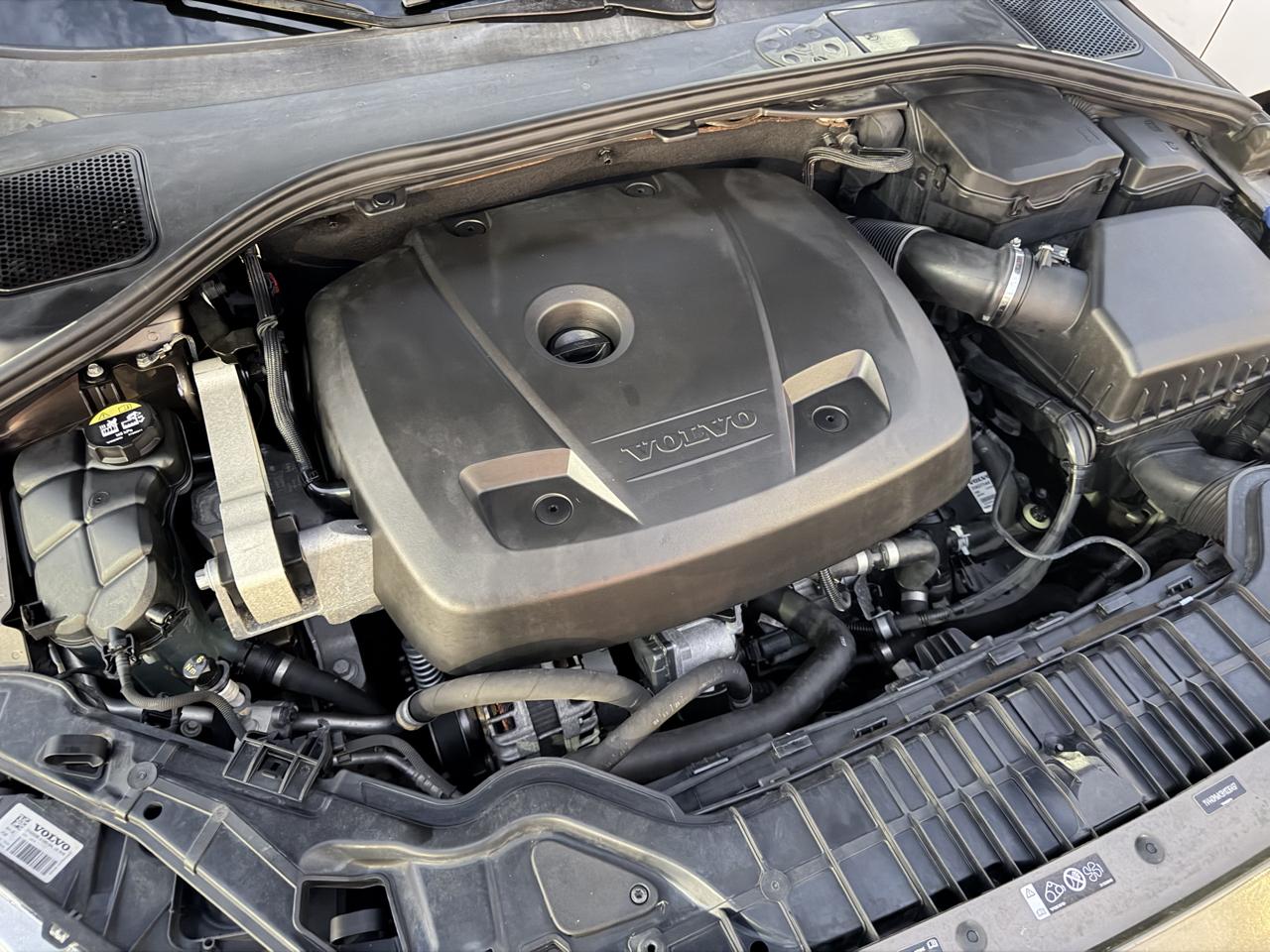 Volvo V60 photo 18