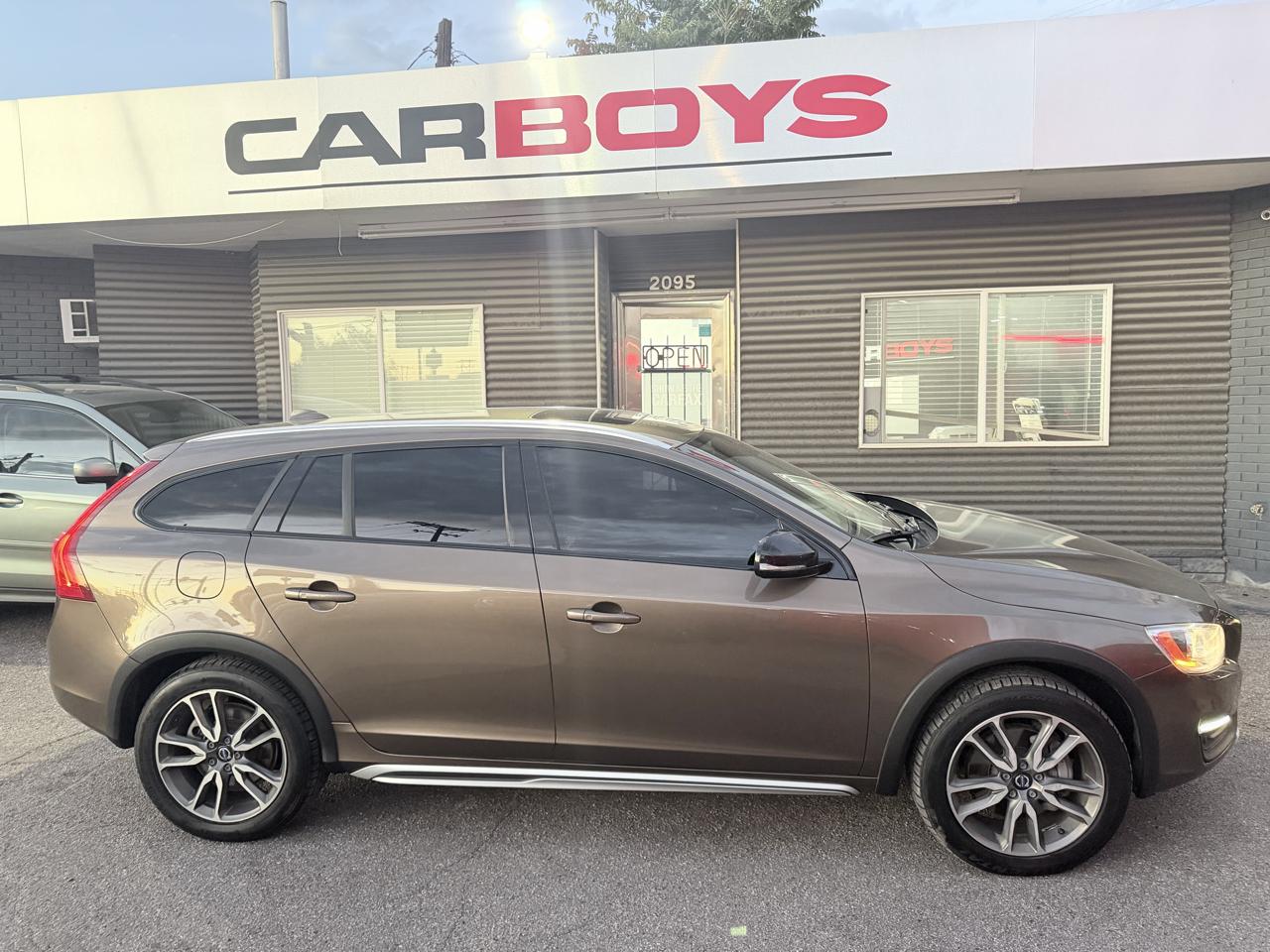 Volvo V60 photo 22