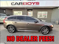 2017 Volvo V60 Cross Country 