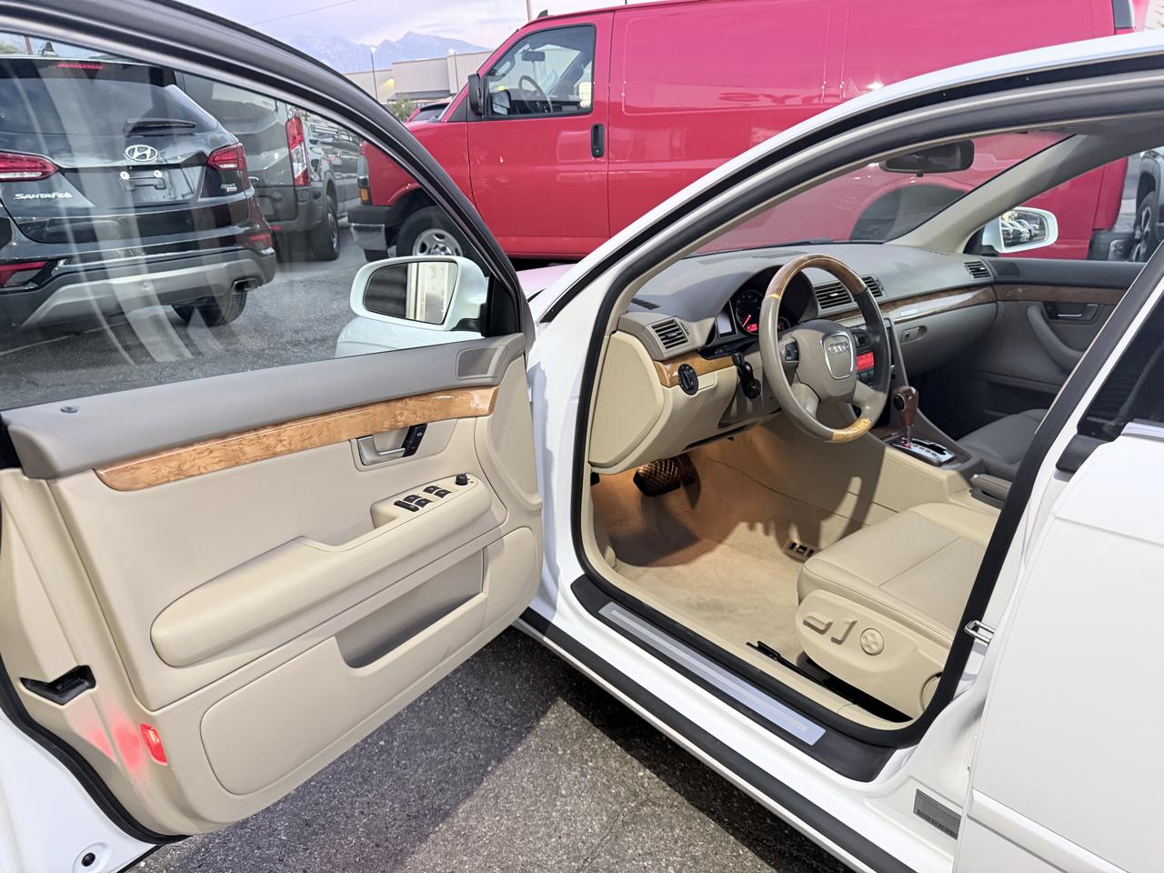 Audi A4 4dr Sdn Man SE 2.0T quattro 2008