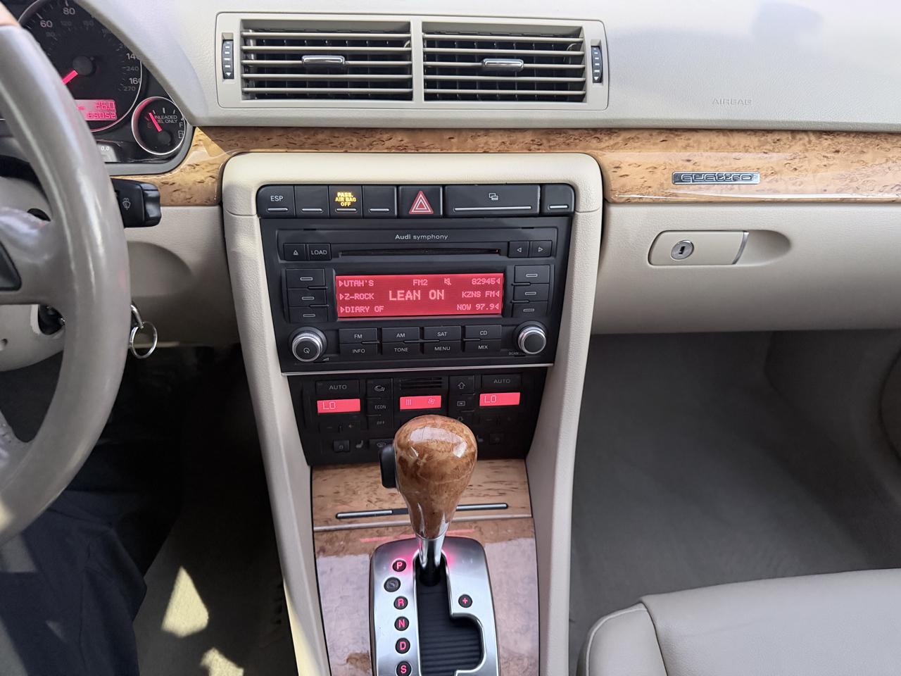Audi A4 4dr Sdn Man SE 2.0T quattro 2008