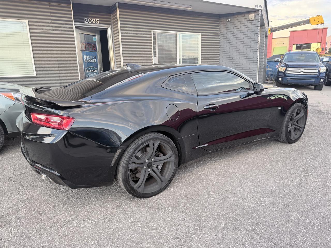 Chevrolet Camaro 2dr Cpe 1SS 2016