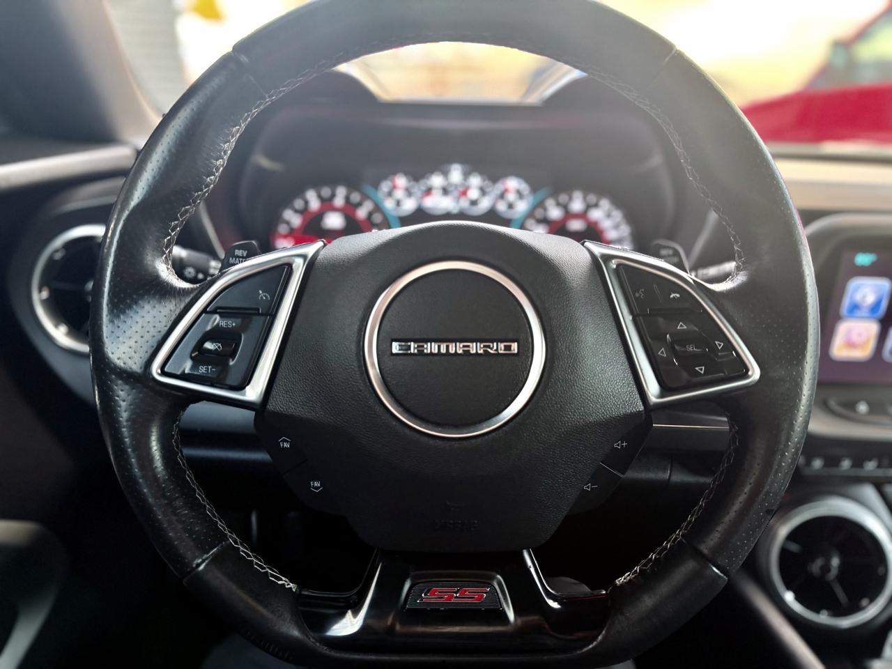 Chevrolet Camaro 2dr Cpe 1SS 2016