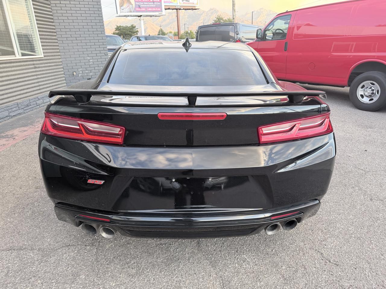 Chevrolet Camaro 2dr Cpe 1SS 2016