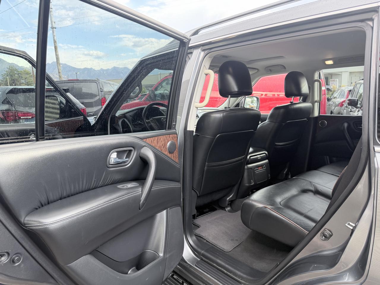 Nissan Armada 4x4 SL 2019