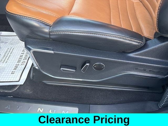 Ford F-150 Platinum SuperCrew 4WD 2023