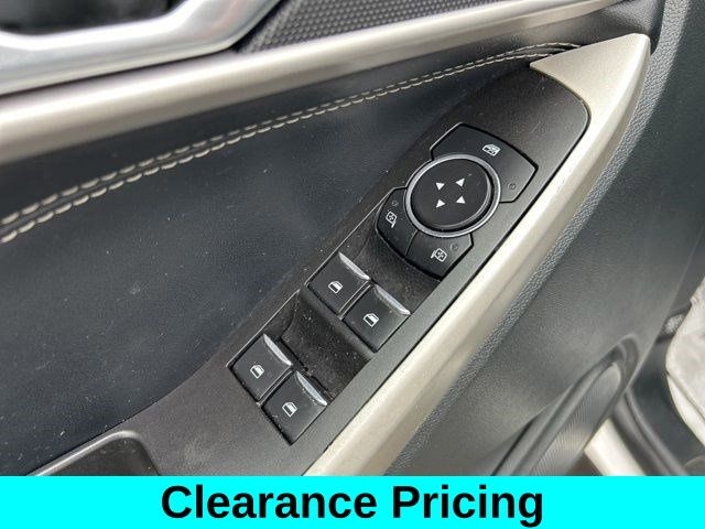 Ford Explorer XLT 4WD 2021