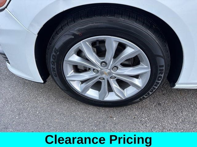 Chevrolet Malibu  2023