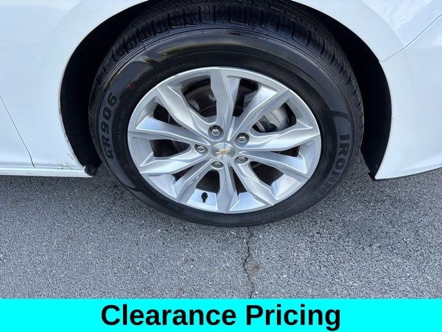 Chevrolet Malibu  2023