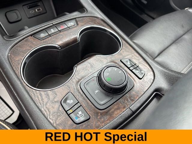 GMC Acadia Denali AWD 2020