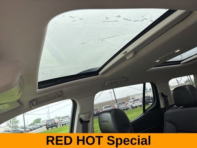 GMC Acadia Denali AWD 2020