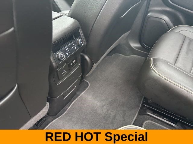 GMC Acadia Denali AWD 2020