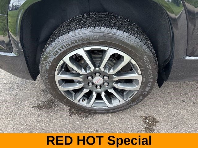 GMC Acadia Denali AWD 2020