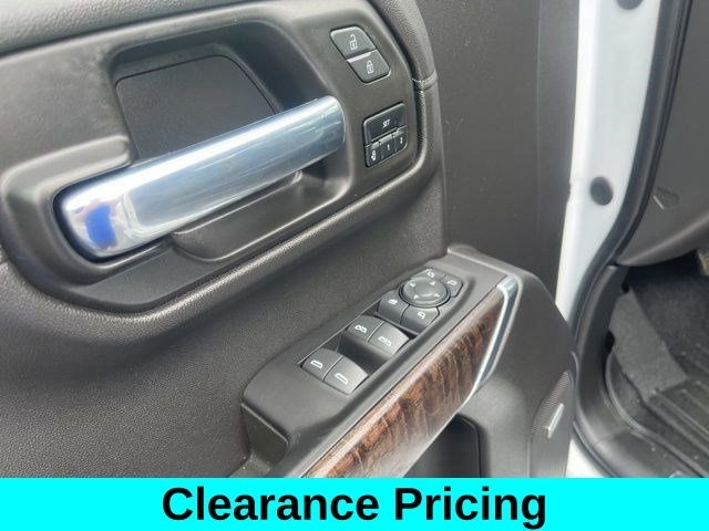 GMC Sierra 1500 Limited Denali Crew Cab 4WD 2022