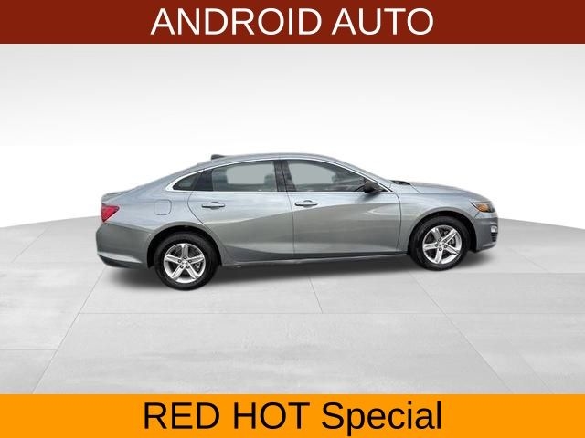 Chevrolet Malibu  2023