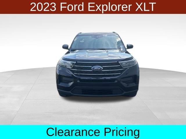 Ford Explorer XLT 4WD 2023