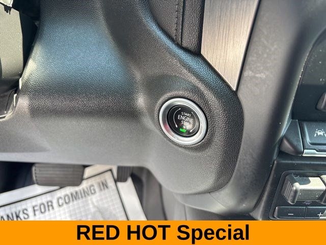 GMC Sierra 1500 Denali Crew Cab 4WD 2020