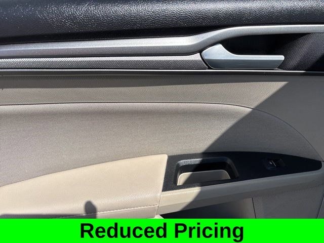 Ford Fusion Hybrid SE 2018