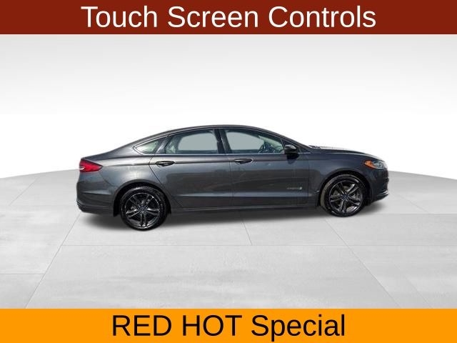 Ford Fusion Hybrid SE 2018