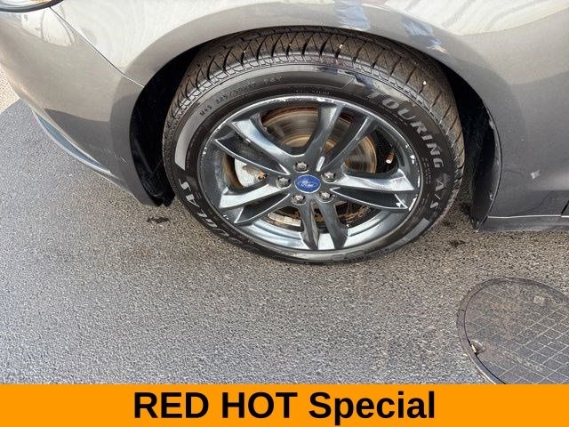 Ford Fusion Hybrid SE 2018