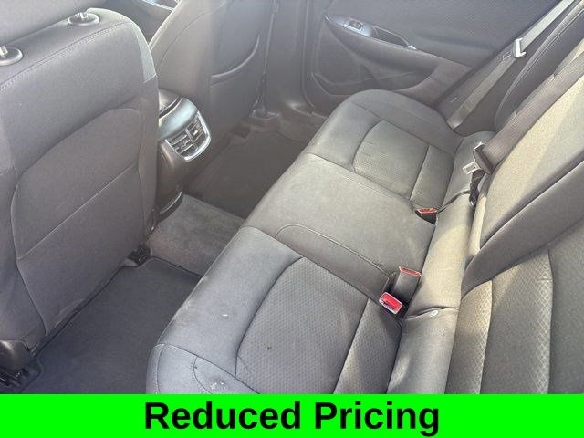 Chevrolet Malibu  2023