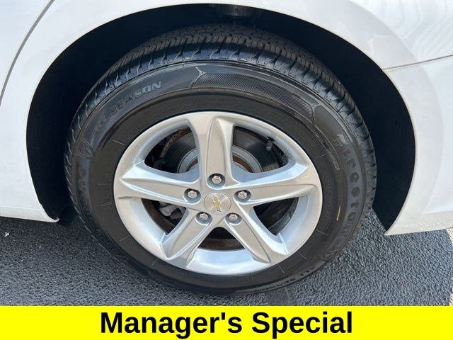 Chevrolet Malibu  2020