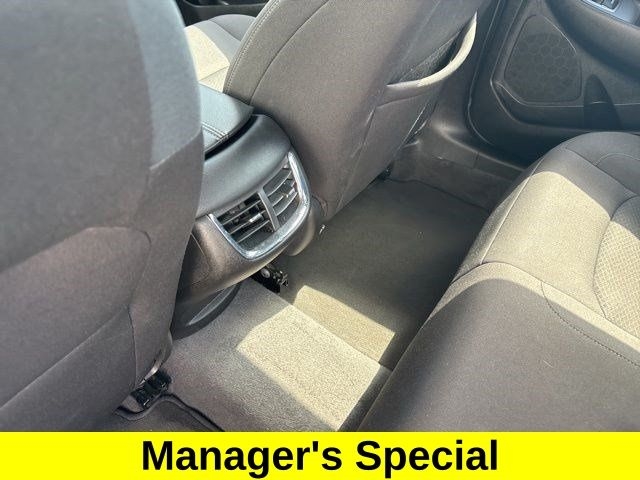 Chevrolet Malibu  2023