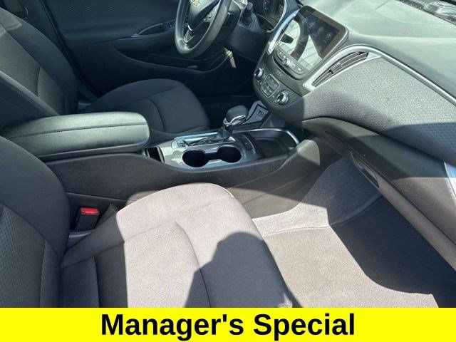 Chevrolet Malibu  2023