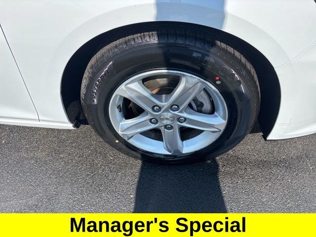 Chevrolet Malibu  2024