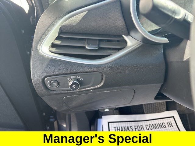 Chevrolet Malibu  2023