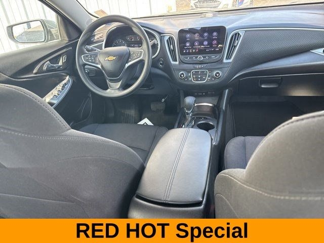 Chevrolet Malibu  2024