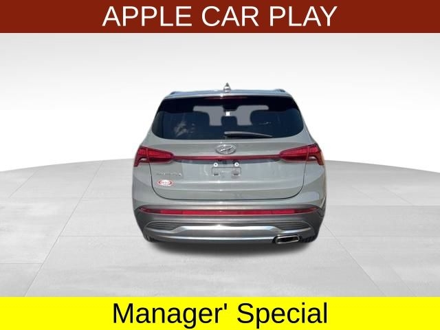 Hyundai Santa Fe SE 2021