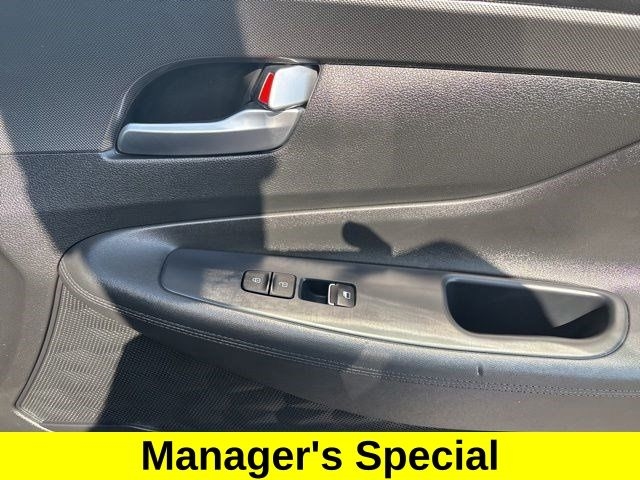 Hyundai Santa Fe SE 2021