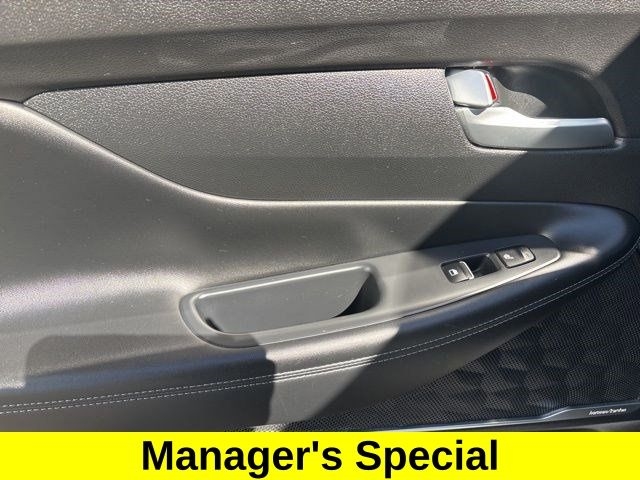 Hyundai Santa Fe Limited AWD 2023