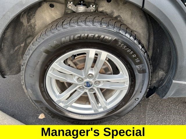 Ford Explorer XLT 4WD 2021