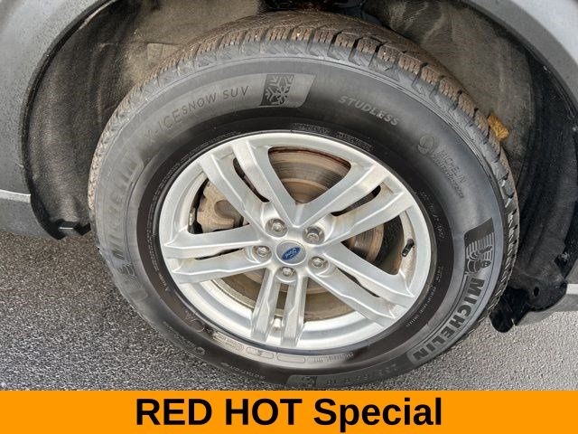 Ford Explorer XLT 4WD 2021