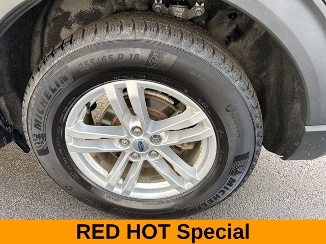 Ford Explorer XLT 4WD 2021