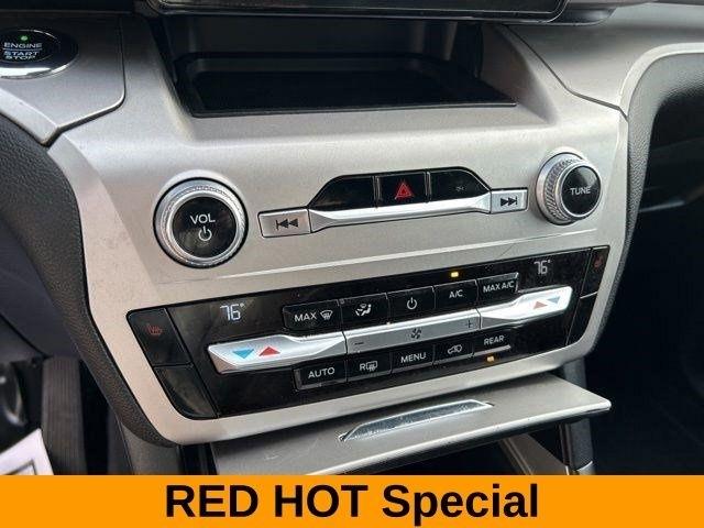 Ford Explorer XLT 4WD 2021