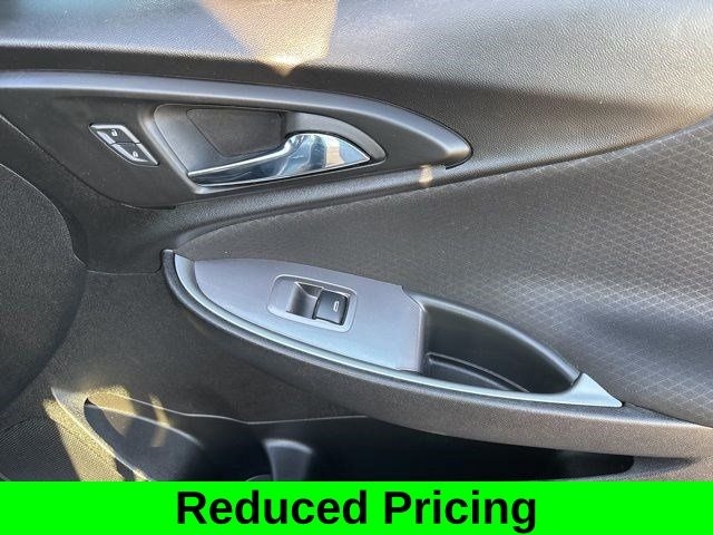 Chevrolet Malibu  2023