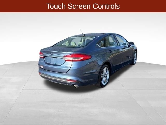 Ford Fusion Hybrid S 2018