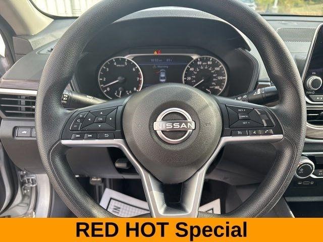 Nissan Altima 2.5 SV 2024