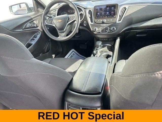 Chevrolet Malibu  2023