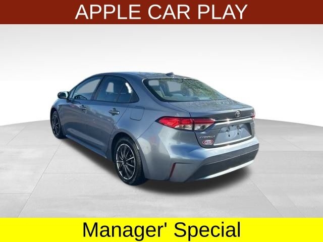 Toyota Corolla LE 2022