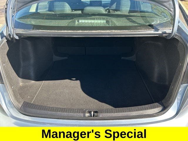 Toyota Corolla LE 2022