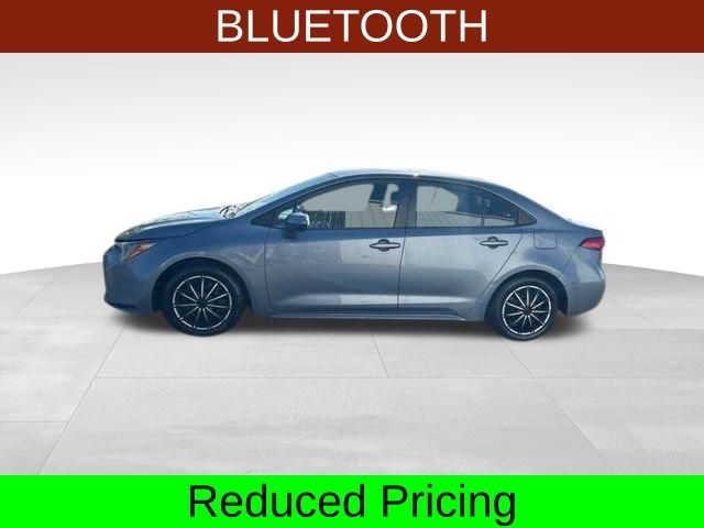 Toyota Corolla LE 2022